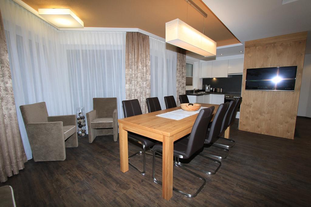 Relax Apartments Ischgl Phòng bức ảnh