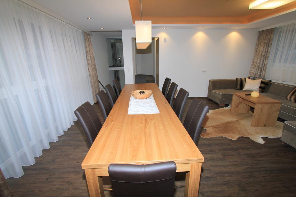 Relax Apartments Ischgl Phòng bức ảnh